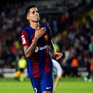 Thể thao 28/11: Barca có nên mua đứt Cancelo?